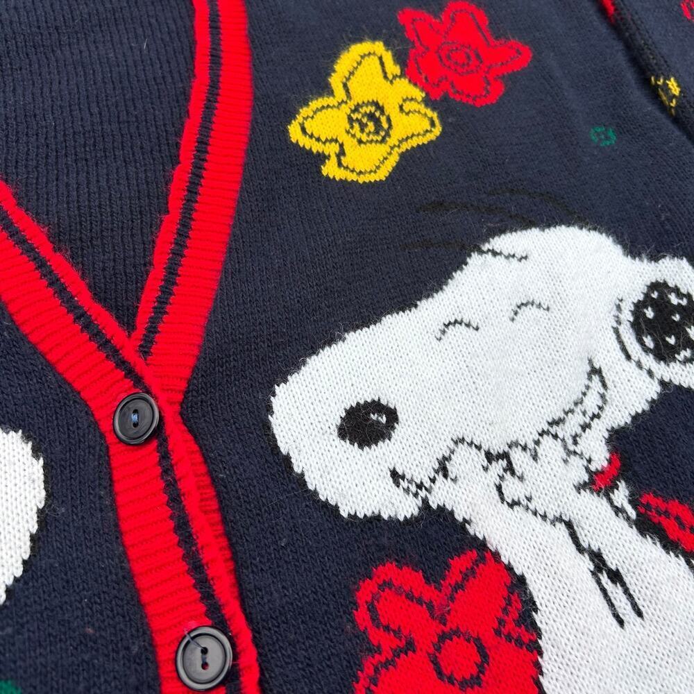 Vintage Peanuts Snoopy Cardigan Sweater Knit Floral Navy Blue Red Size Large - Picture 3 of 6
